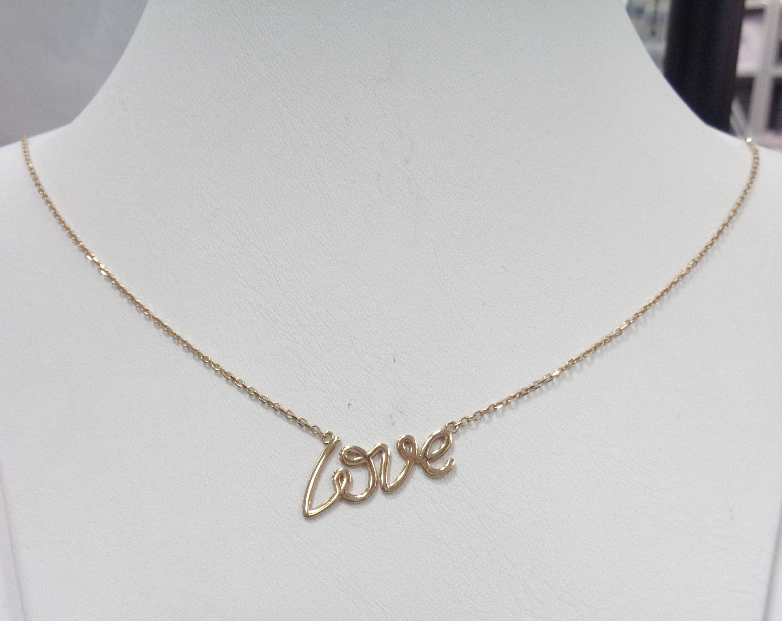 Золотое колье 585 пробы; плетение Якорное; LOVE;